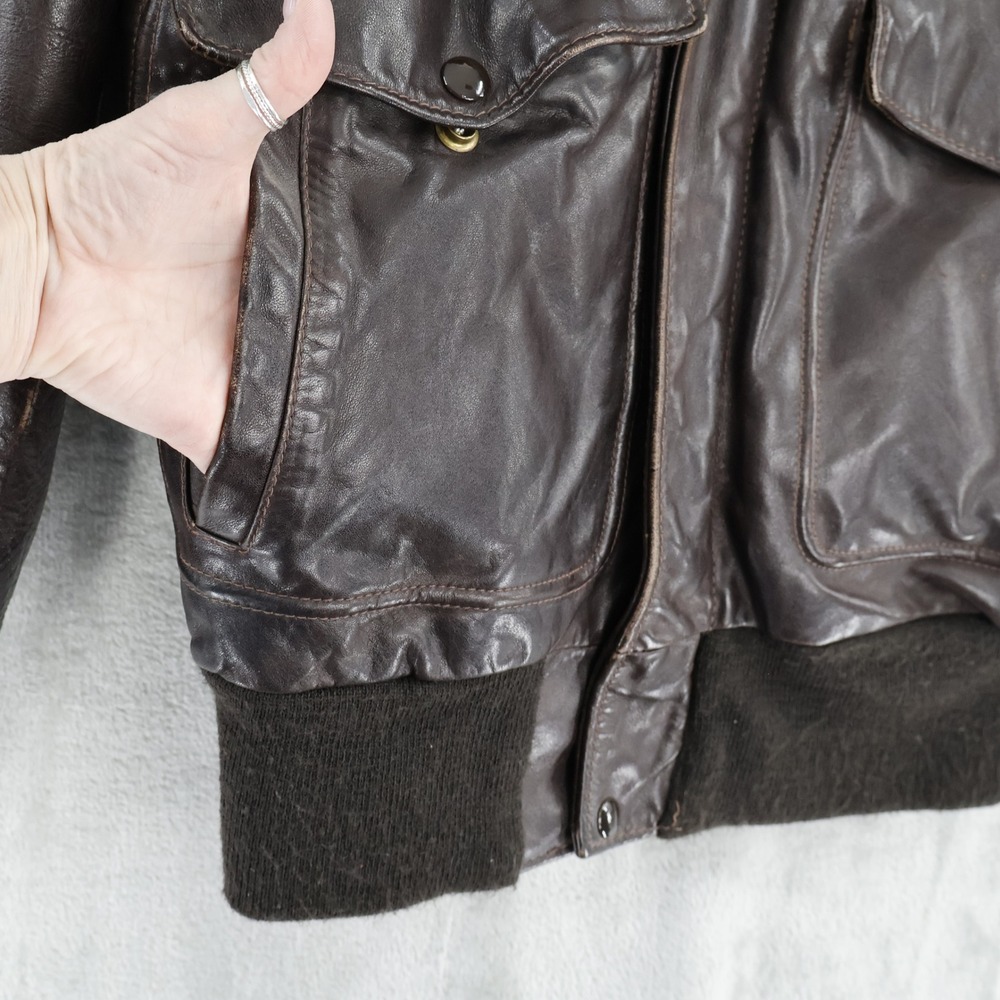 Schott NYC Vtg Leather Flight Bomber Jacket Fur Collar Lining Mens Size 34 USA - Picture 4 of 16